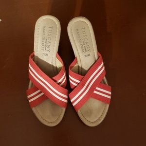 Tuscany By Easy Street Red Wedges